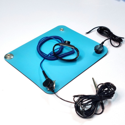 雙孔接地線(xiàn)